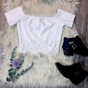 Beautiful White Shoulder-less Crop Top